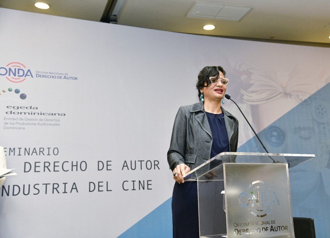 Expertos destacan la importancia del derecho de autor en la industria ...