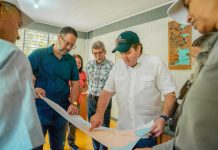 Ministro Paliza recorre puntos históricos de Jánico que formarán parte de la Ruta del Encuentro